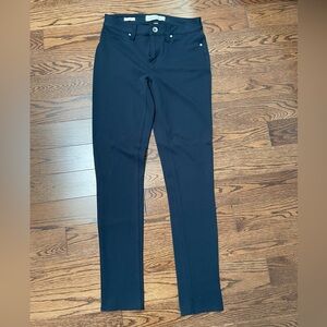 Navy Blue Calvin Klein leggin pants. Semi-stretch soft fabric. Great condition.